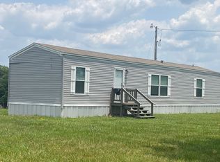 3953 Edd Ross Rd, Cedar Hill, TN 37032