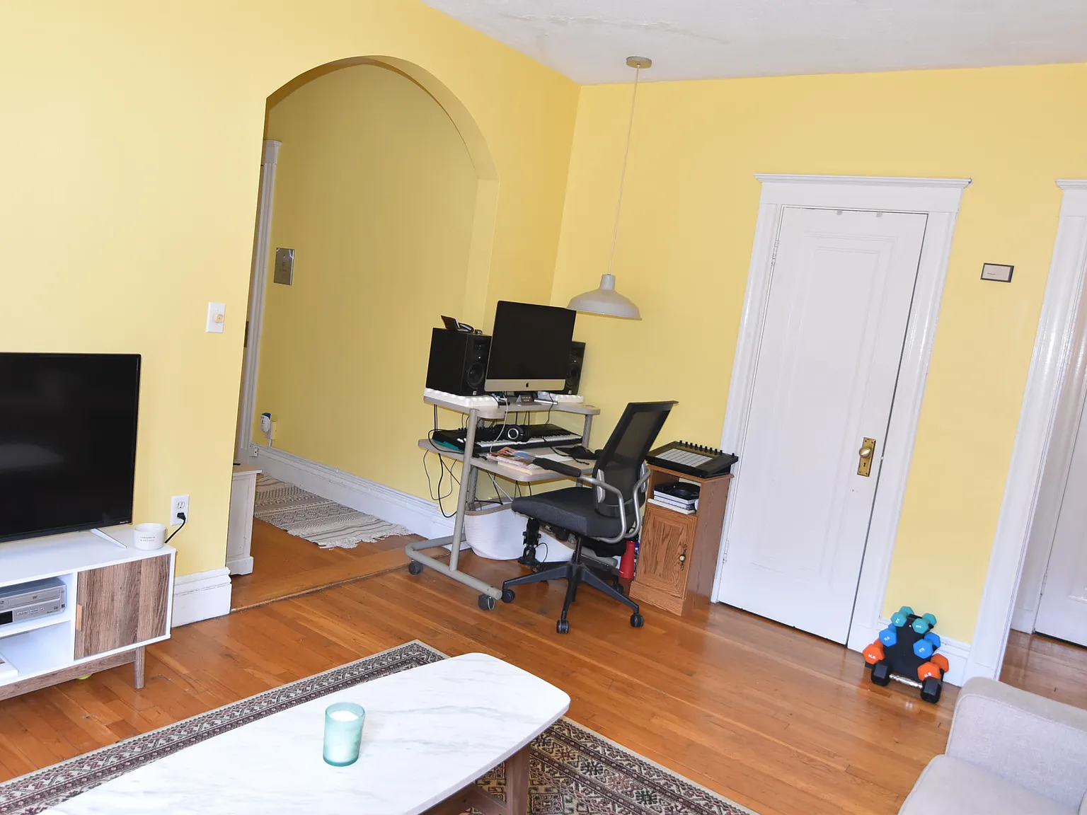 1 bed, 680 sqft, $2,350 — Photo 2