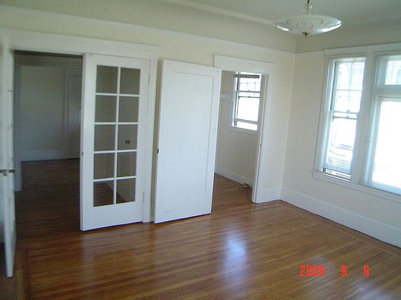 3rd image of 2355 California St APT 15