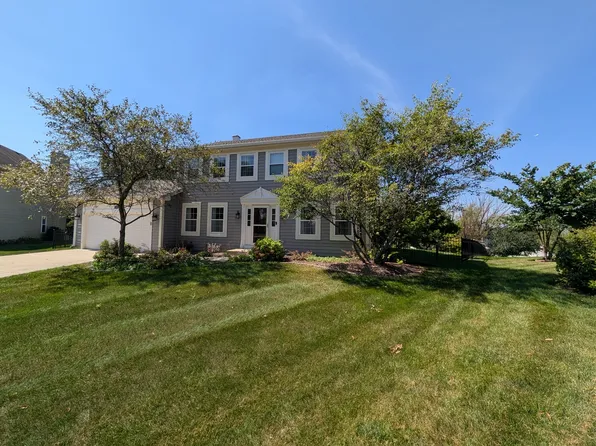 1350 Northgate Ct, Bartlett, IL 60103