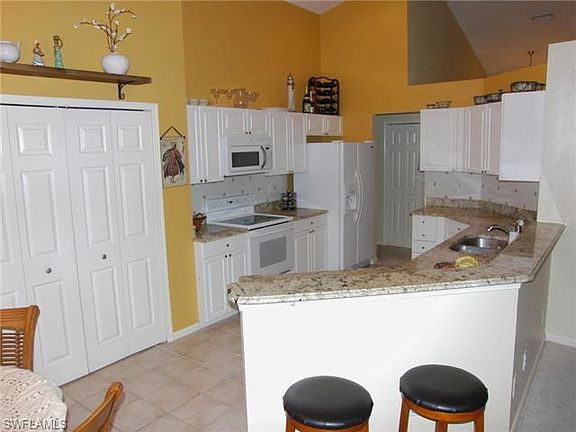 4th image of 7590 Citrus Hill Ln