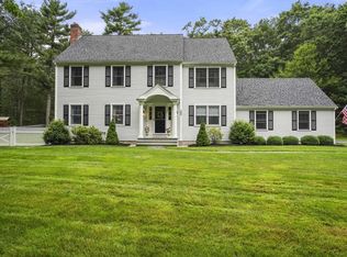 300 Mayflower St, Duxbury, MA 02332