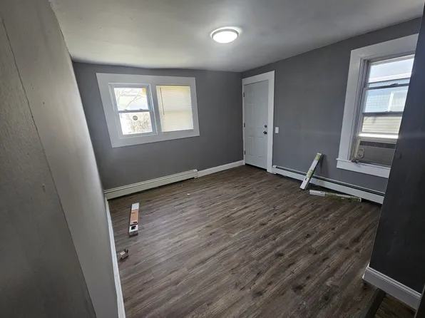 1225 10th Ave #B, Neptune, NJ 07753