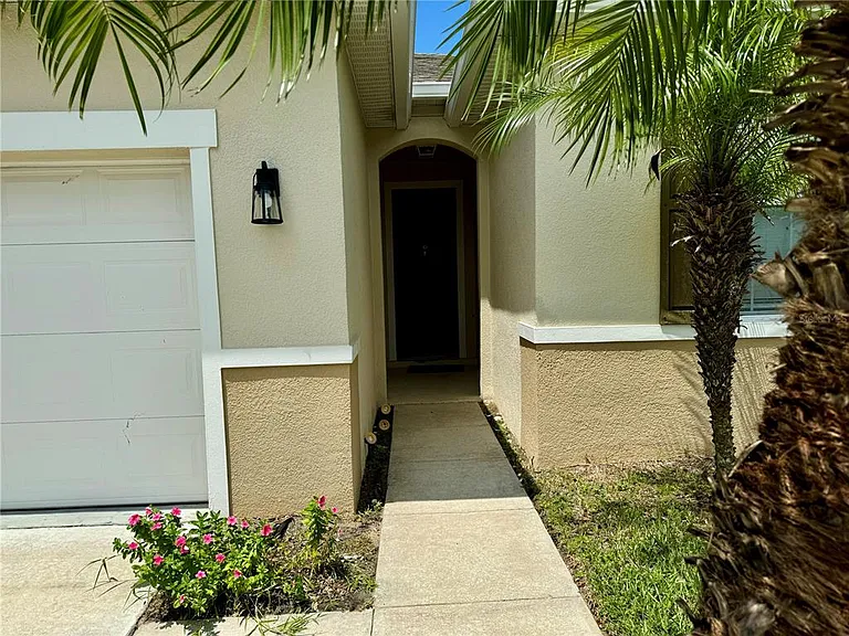 4912 Stone Acres Cir — Photo 4