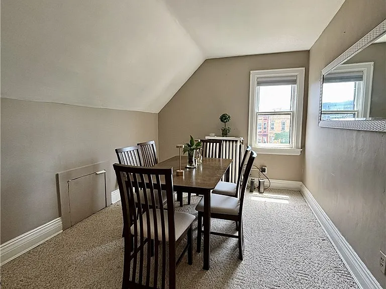 115 Bidwell Pkwy — Photo 10
