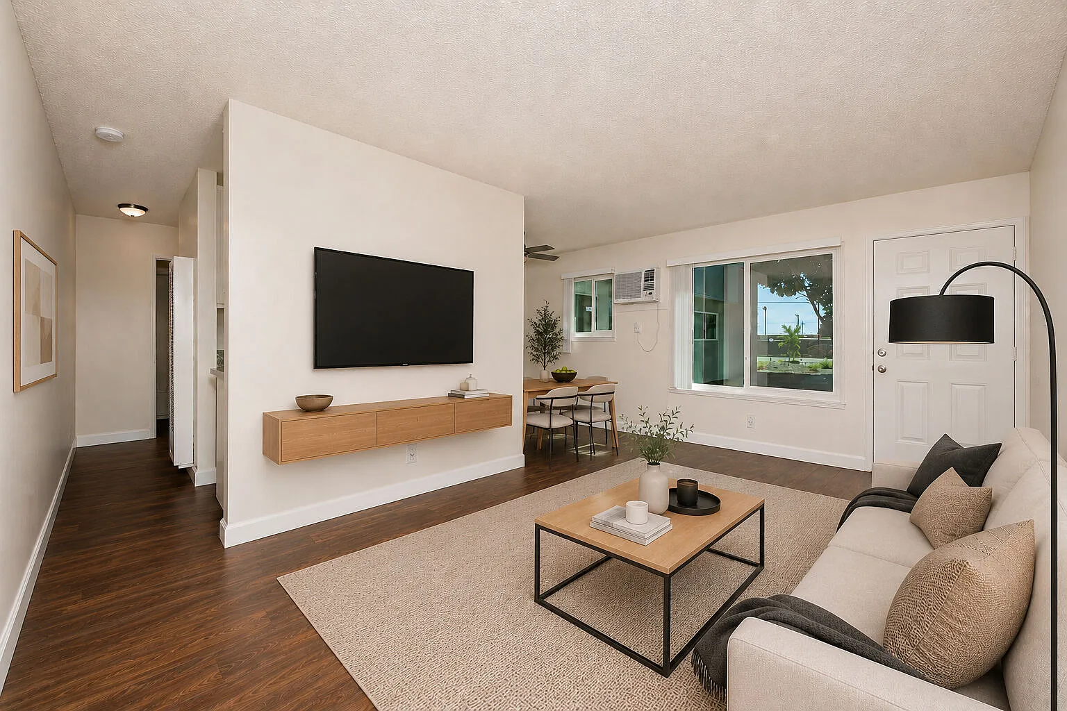 Markston Apartments — Photo 2