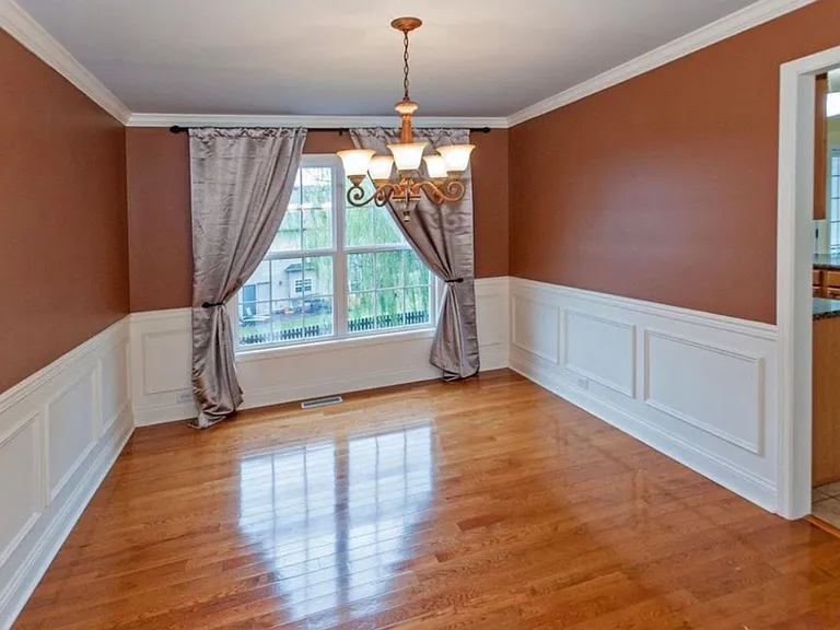 6909 Gates Ln — Photo 5