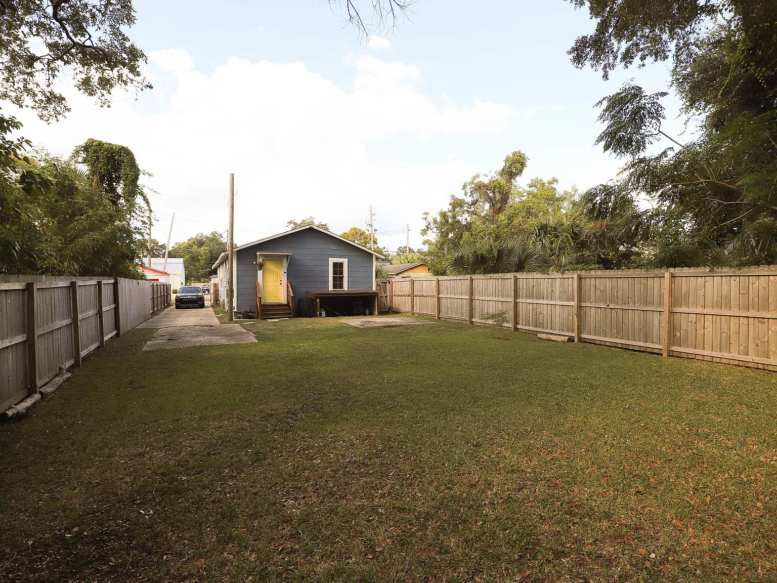 3 bed, 1218 sqft, $1,600 — Photo 3