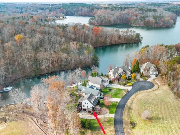8951 Samantha Ct, Stokesdale, NC 27357