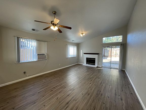 5th image of 6031 Willow Bend Dr