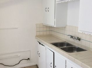 4748 E 56th St APT B, Maywood, CA 90270
