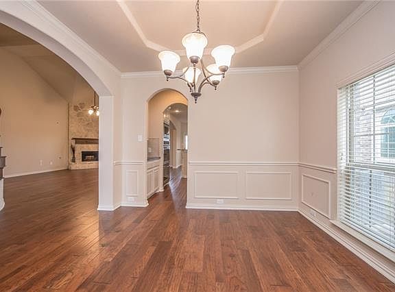 3rd image of 9821 Saltbrush St