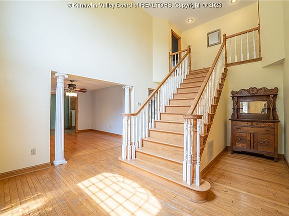 4th image of 416 Arrowhead Dr