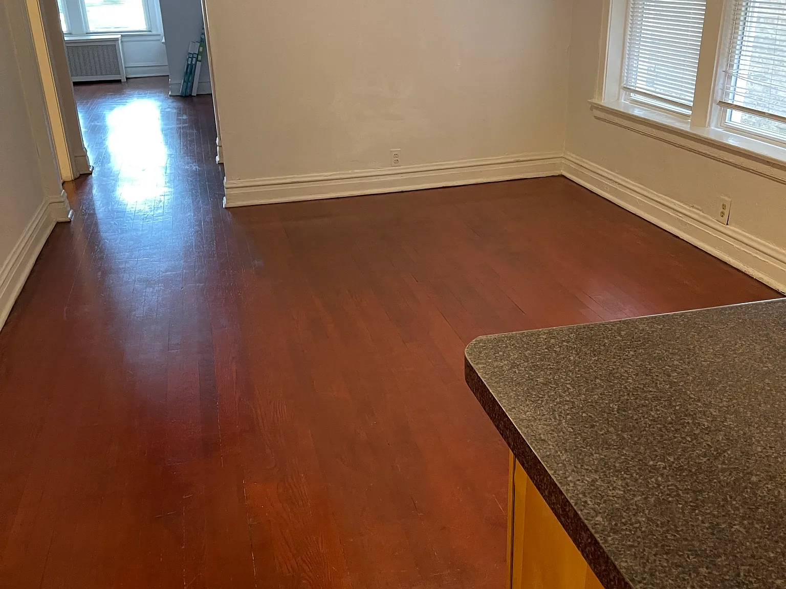 3 bed, 1500 sqft, $2,250 — Photo 3