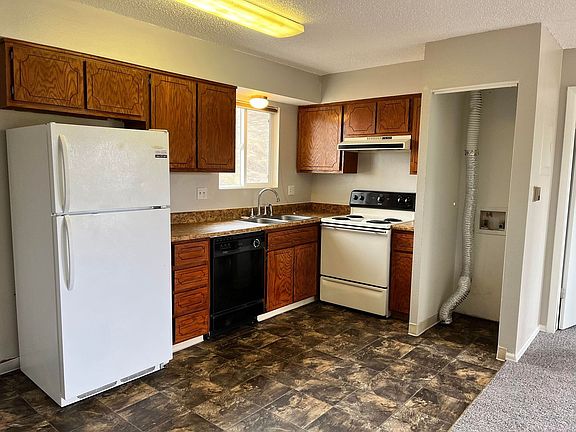 3rd image of 2025 W Yampa St APT B