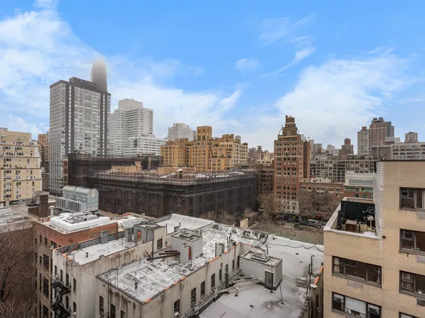 333 East 66th Street image 8 of 8