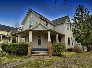 6366 Waterloo Rd, Atwater, OH 44201