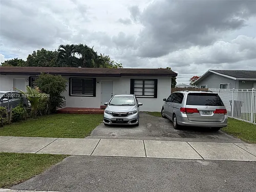 1047 SW 76th Ave #0 Photo 1