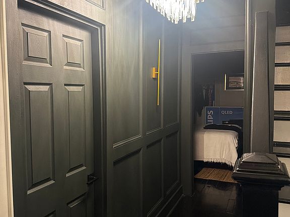 2nd image of 2214 Grantland Ave