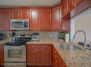 10040 Winding Lake Rd APT 101, Fort Lauderdale, FL 33351
