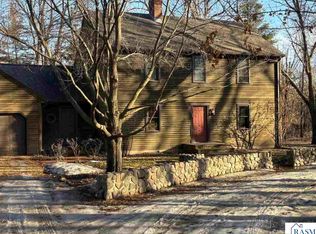 959 Kingsway Dr, Le Sueur, MN 56058