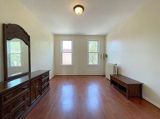 60-14 67th Ave #2L, Ridgewood, NY 11385