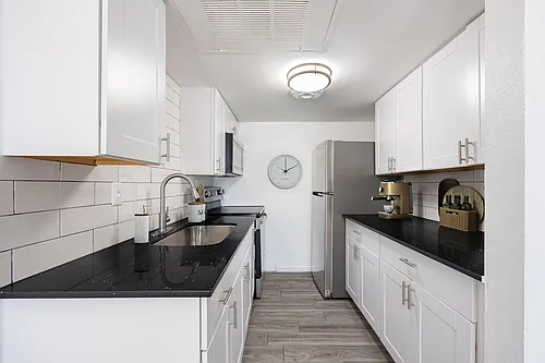 Park West Apartments Photo 1