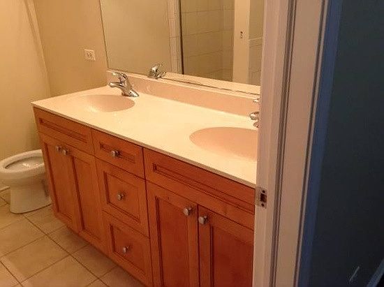 5th image of 7410 N Winchester Ave APT 2N