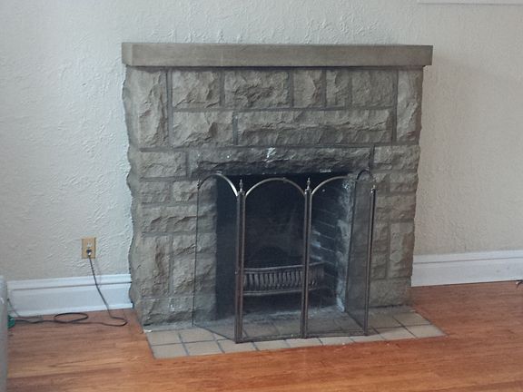 4th image of 1417 Yale Ave