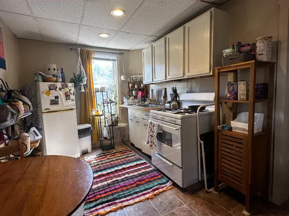 320 Stewart St #B, Morgantown, WV 26505