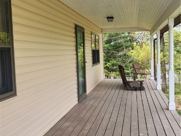 8935 Blackrun Rd, Nashport, OH 43830