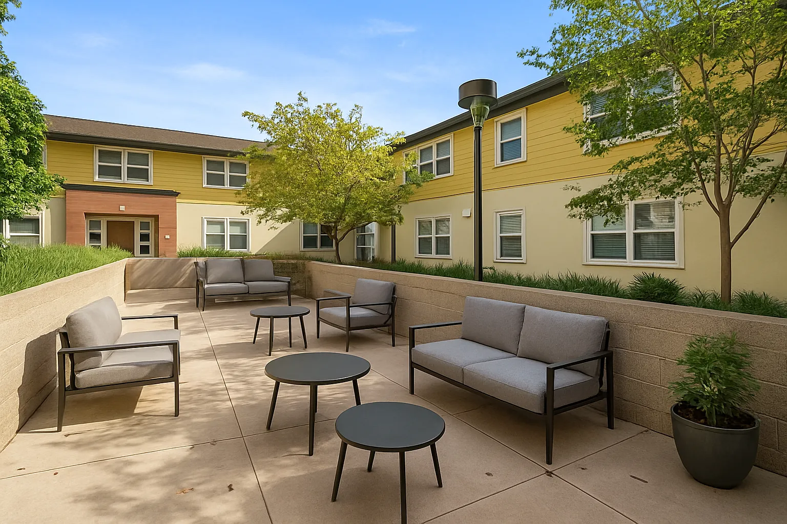 ~4 Weeks FREE~ Sunlit Three Bedroom with Updated Kitchen and In-Unit Laundry ~ In Beautiful Westc... — Photo 3