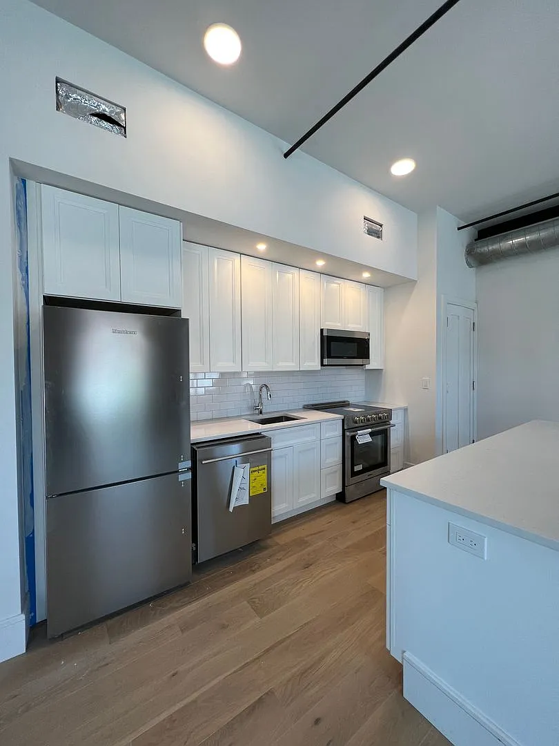 500 South St — Photo 4