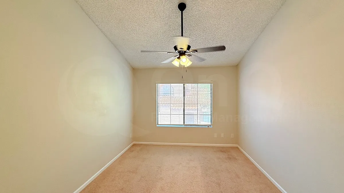 3 bed, 2.0 bath, 1536 sqft, $1,999 — Photo 3