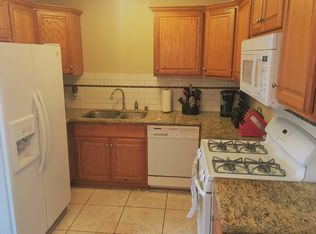 671 Lancaster Dr, Arroyo Grande, CA 93420