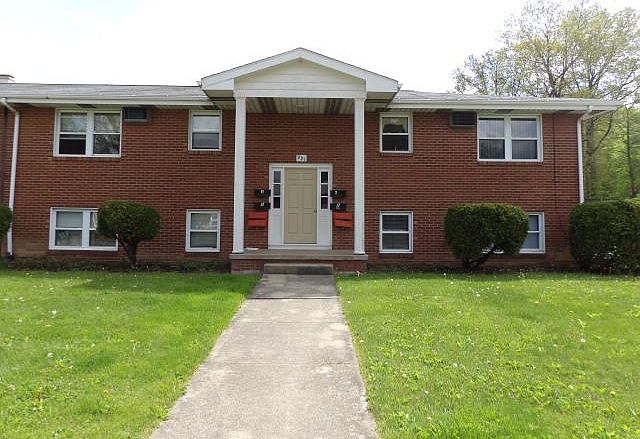1st image of 991 Patricia Dr APT 3