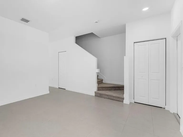 18075 SW 360th St — Photo 5