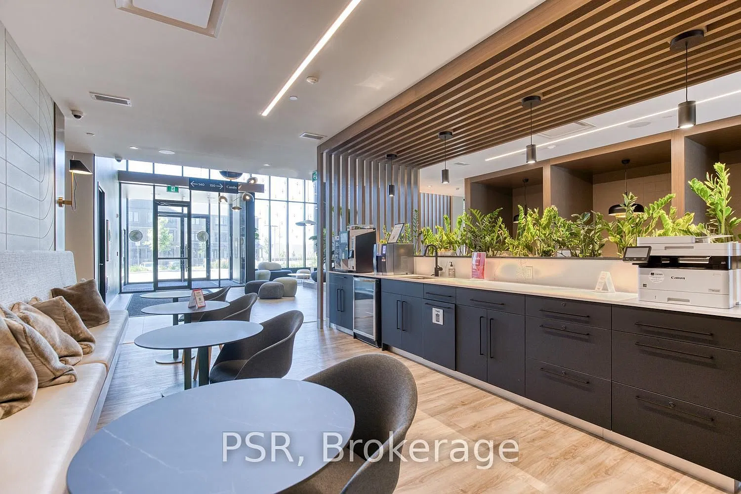 2 bed, $2,595 — Photo 2