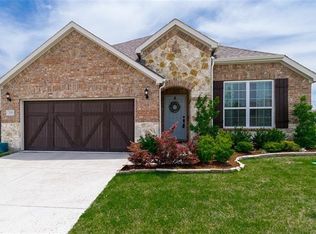 209 Thornberry Dr, Lewisville, TX 75067