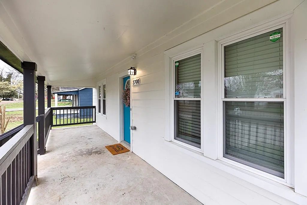3 bed, 1368 sqft, $1,750 — Photo 3