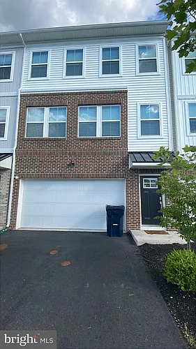 113 Four Leaf Dr Photo 1
