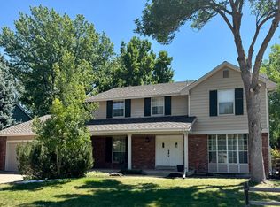8196 S Willow St, Centennial, CO 80112