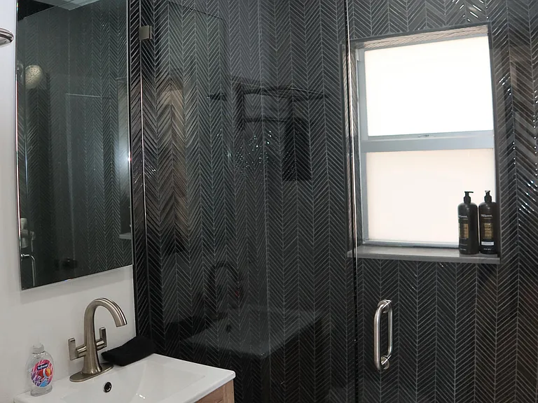 3408 Spring St #2 — Photo 5