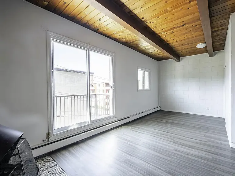 2241 14th St SW — Photo 9