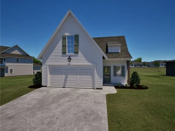 251 Firefly Ln, Opelika, AL 36804