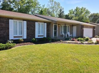 7325 Sundale Dr SE, Grand Rapids, MI 49548