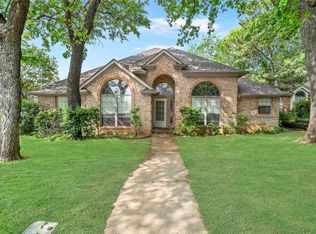 5606 Eagle Rock Rd, Arlington, TX 76017