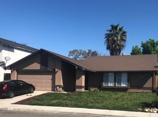 511 Goldenrod Ln, Newman, CA 95360