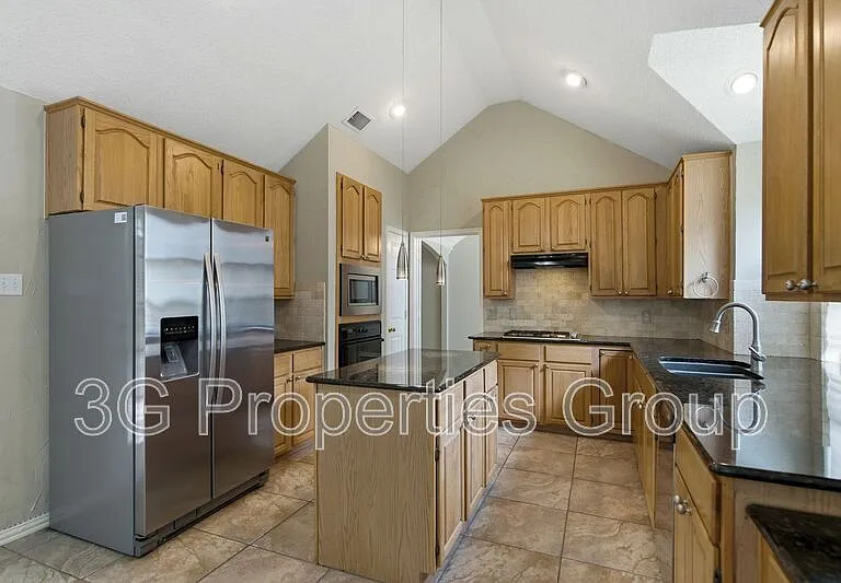 2109 Gisbourne Dr — Photo 26