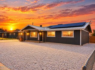 121 Pima Dr, Winslow, AZ 86047